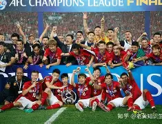 包含广州恒大攻防全面反击训练路线曝光的词条
