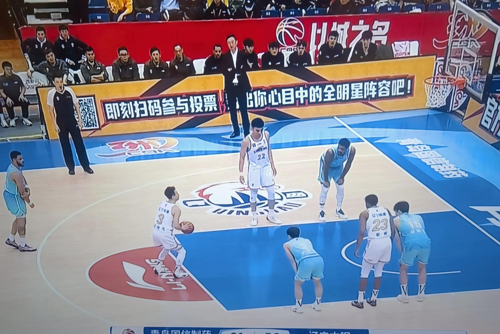 辽宁男篮客场战胜青岛，保持不败纪录