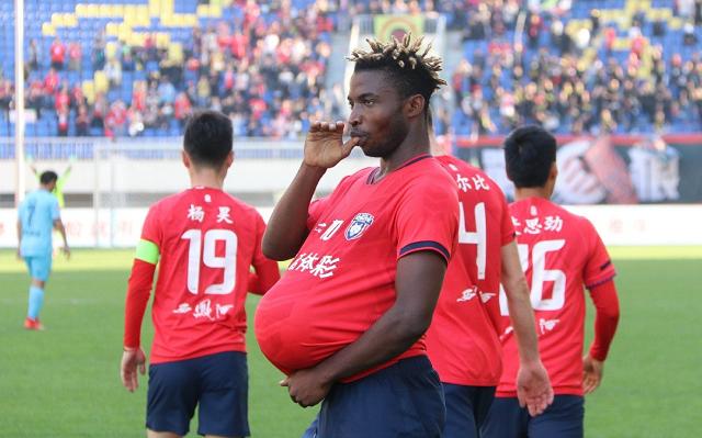 山东鲁能客场击败上海绿地申鑫，客场优势巩固前四！