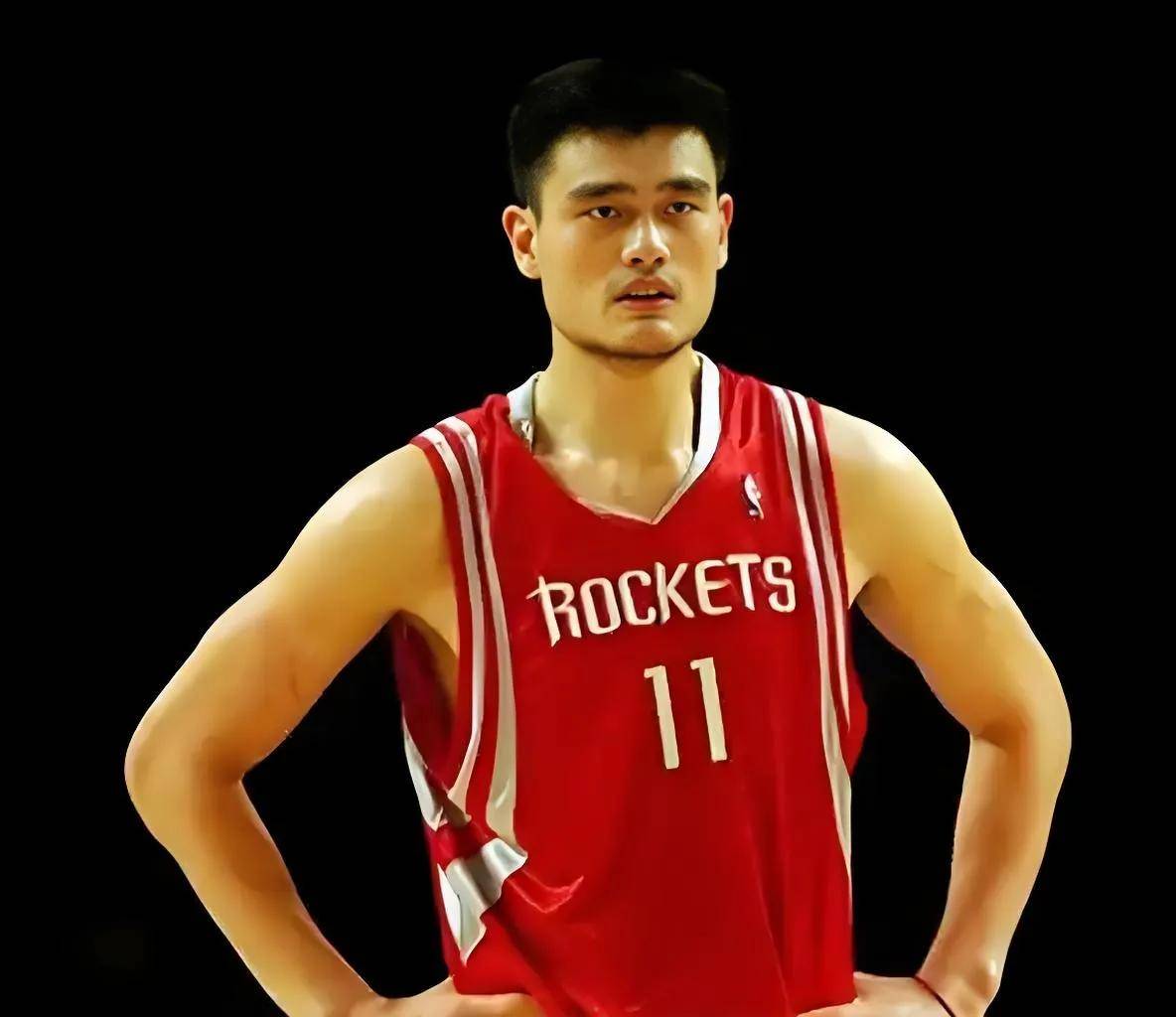 关于NBA明星球员风采展露，技术娴熟令人叹为观止的信息