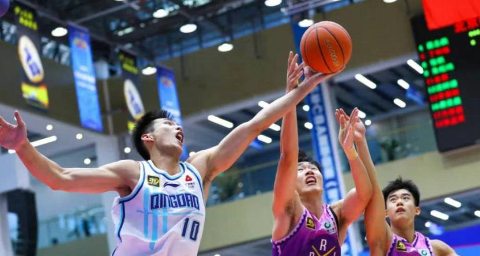 青年赛事火热进行，新秀球员崭露头角