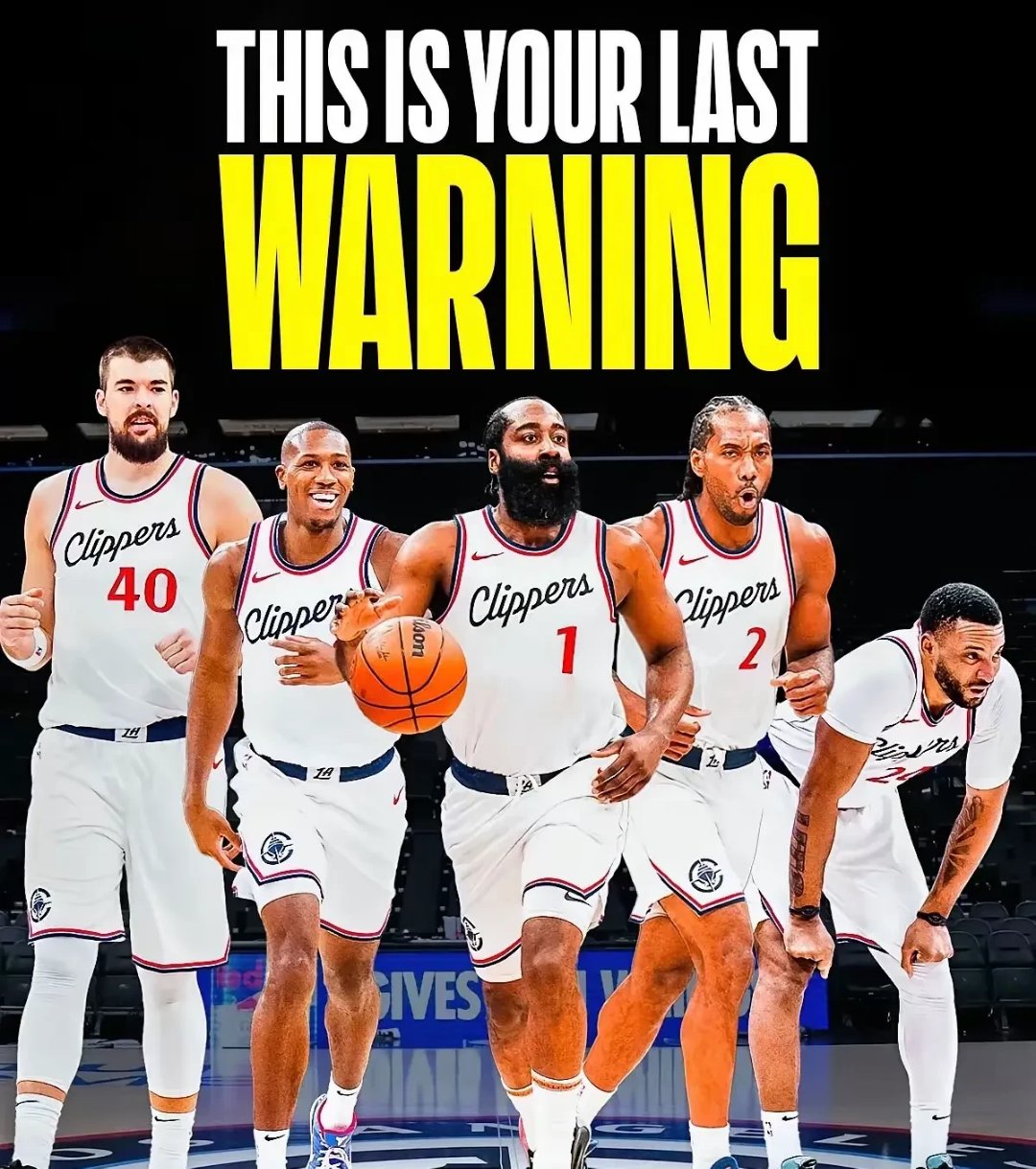 开拓者队迎战快船队