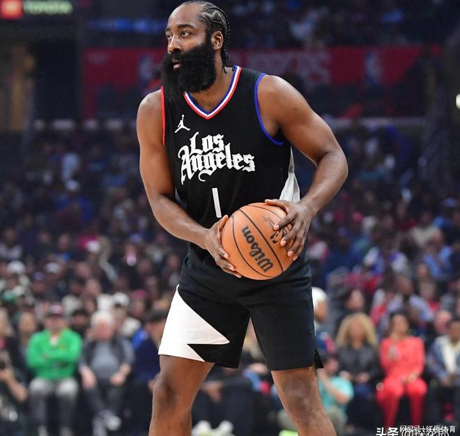 快船连胜凯尔特人，稳居西部榜首