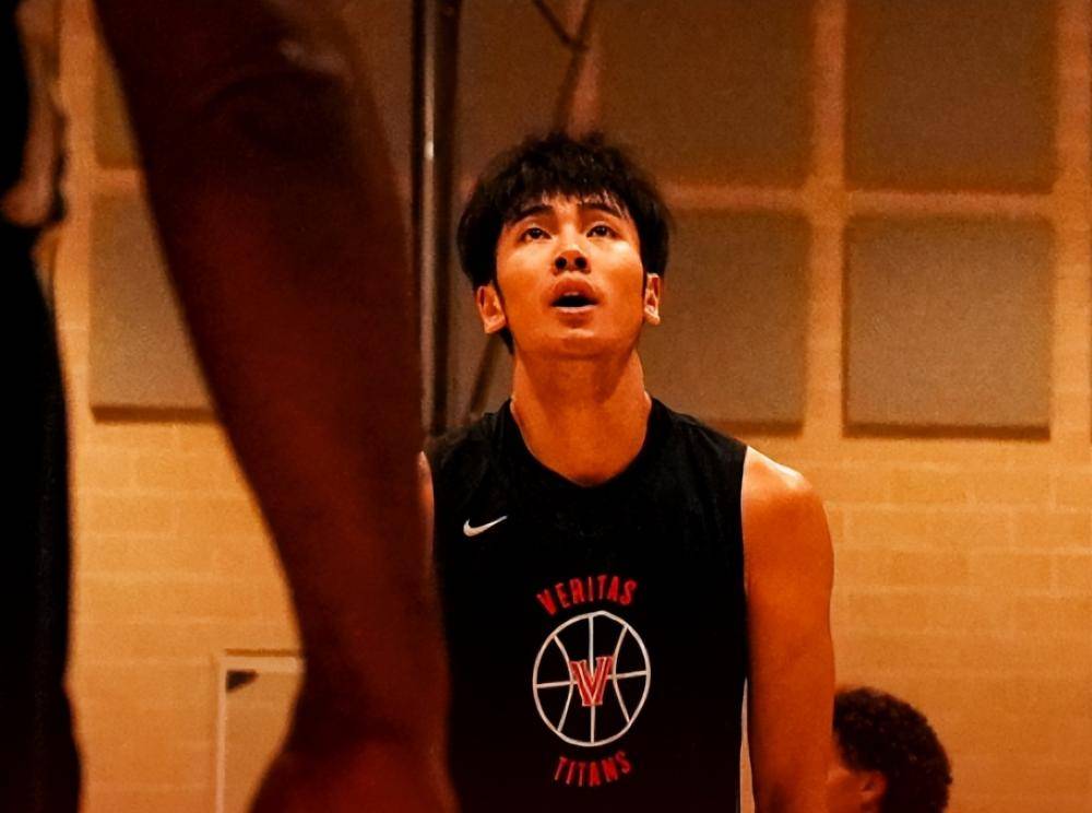 韩国前锋斩获个人纪录，受到赞誉