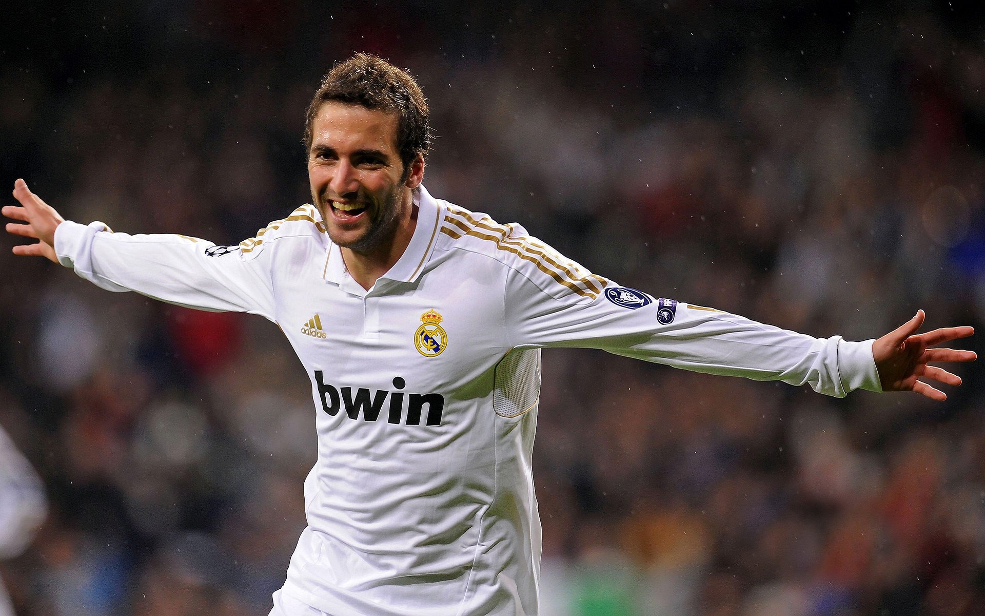 PG Soft Gaming-若日尼奥双里程碑封神，雷恩3-1提前终结巴黎卫冕悬念